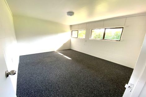 Photo of property in 11 Birman Close, Half Moon Bay, Auckland, 2012