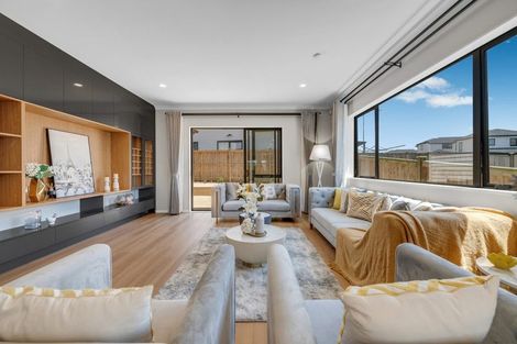 Photo of property in 60 Elevation Street, Flat Bush, Auckland, 2019