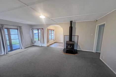 Photo of property in 10 Victor Street, Dannevirke, 4930