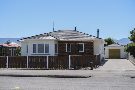Photo of property in 23 Waterloo Street, Dannevirke, 4930