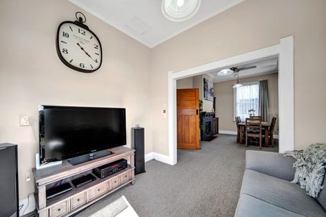 Photo of property in 9 Regent Street, Hawera, 4610