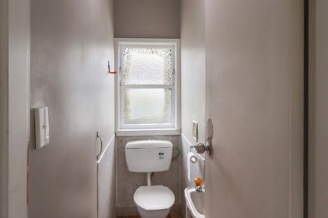 Photo of property in 72 Miro Street, Miramar, Wellington, 6022