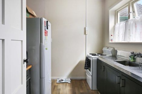 Photo of property in 196 Waterloo Road, Hutt Central, Lower Hutt, 5010