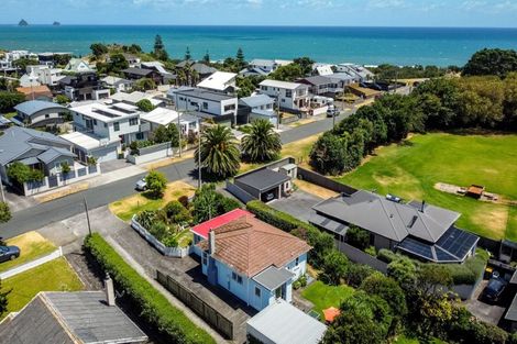 Photo of property in 17 Record Street, Fitzroy, New Plymouth, 4312
