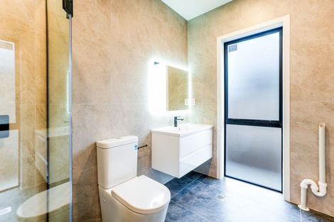 Photo of property in 11 Lewis Younie Road, Kumeu, 0810