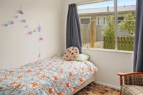 Photo of property in 2/8a Palm Avenue, Stoke, Nelson, 7011