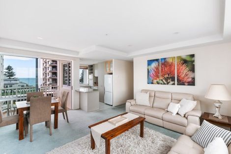 Photo of property in 28/12 Maunganui Road, Mount Maunganui, 3116