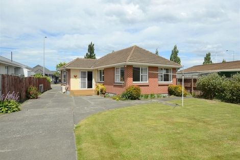 Photo of property in 797 Main North Road, Belfast, Christchurch, 8051