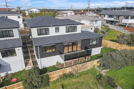 Photo of property in 126c Coronation Road, Hillcrest, Auckland, 0627