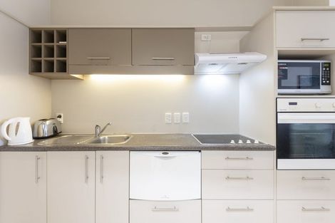 Photo of property in 103b Thorndon Quay, Pipitea, Wellington, 6011