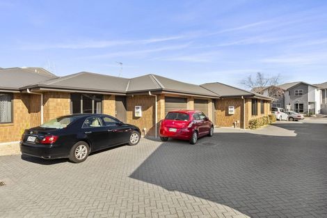 Photo of property in 9/31 Jones Crescent, Melville, Hamilton, 3206