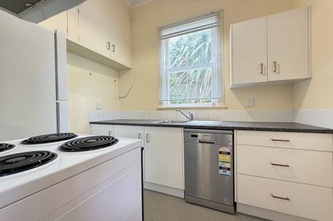 Photo of property in 37 Connaught Terrace, Brooklyn, Wellington, 6021