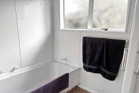 Photo of property in 129 Seabury Avenue, Foxton Beach, Foxton, 4815