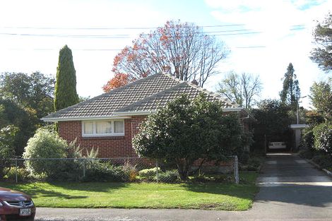 Photo of property in 32 Bryndwr Road, Fendalton, Christchurch, 8052