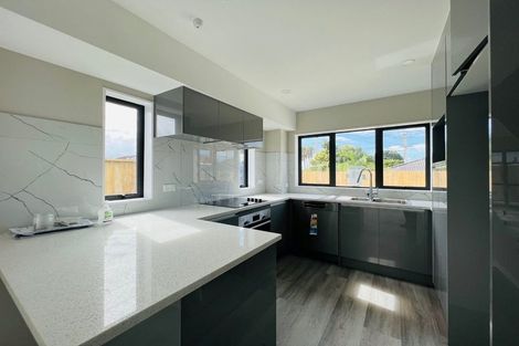 Photo of property in 135a Wallace Road, Papatoetoe, Auckland, 2025