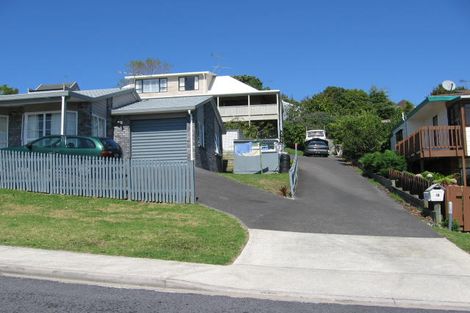 Photo of property in 1/16 Manuwai Road, Torbay, Auckland, 0630