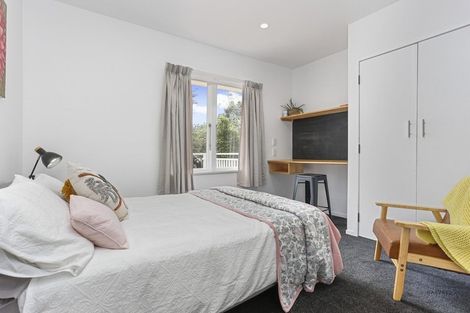 Photo of property in 264 Glengarry Road, Glen Eden, Auckland, 0602