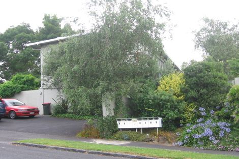 Photo of property in 2/22 Wynyard Road, Mount Eden, Auckland, 1024