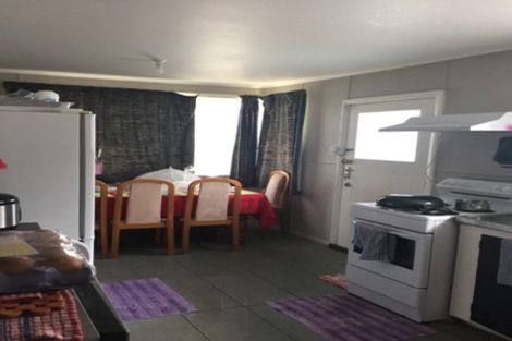 Photo of property in 72b Swaffield Road, Papatoetoe, Auckland, 2025