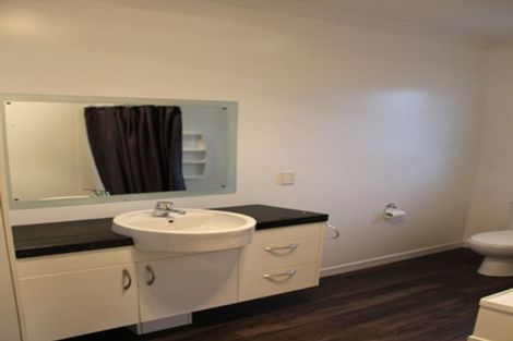 Photo of property in 24 John Street, Abbotsford, Dunedin, 9018