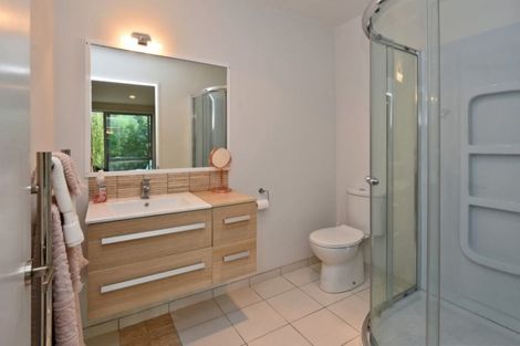 Photo of property in 11 Maurice Knowles Lane, Cashmere, Christchurch, 8022