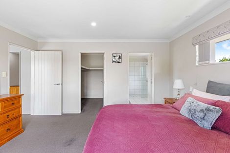 Photo of property in 7 Goldie Place, Rolleston, 7614
