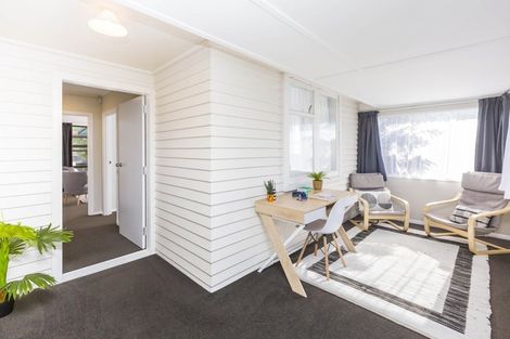 Photo of property in 18 Mary Crescent, Elderslea, Upper Hutt, 5018