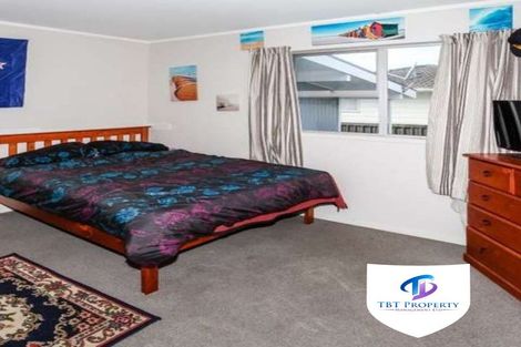 Photo of property in 5 Astor Place, Manurewa, Auckland, 2102