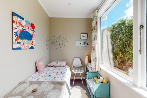 Photo of property in 140 Severn Street, Island Bay, Wellington, 6023