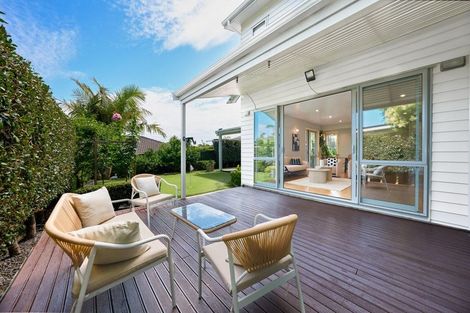 Photo of property in 11 Bankside Road, Silverdale, 0932