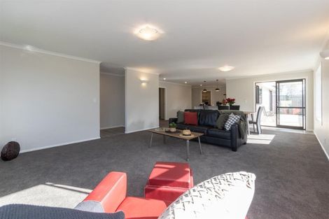 Photo of property in 10 Oldfield Lane, Marton, 4710