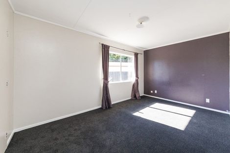 Photo of property in 19b Hilton Grove, Kelvin Grove, Palmerston North, 4414