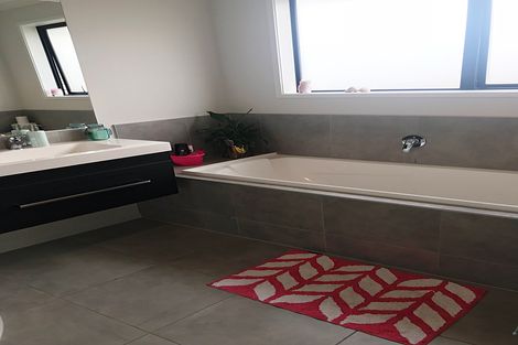 Photo of property in 9 Millbrae Place, Pokeno, 2402