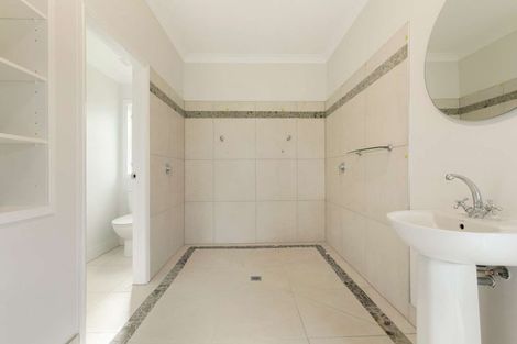 Photo of property in 14 Gibson Place, Papamoa Beach, Papamoa, 3118