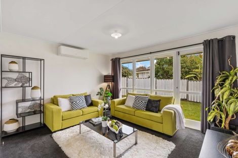 Photo of property in 1 Matai Street, Waiuku, 2123