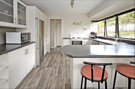 Photo of property in 3 Brian Crescent, Stanmore Bay, Whangaparaoa, 0932