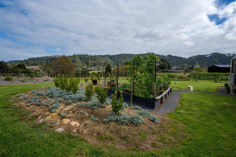 Photo of property in 59 Waikare Road, Kawakawa, 0282
