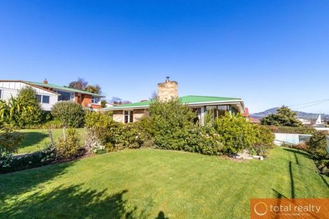 Photo of property in 4 Shand Street, Green Island, Dunedin, 9018