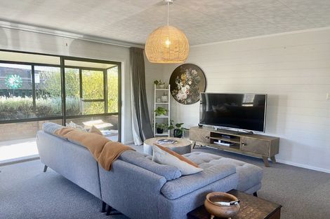 Photo of property in 1b Cannon Drive, Kerikeri, 0230