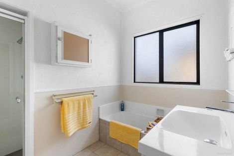 Photo of property in 26 Seymour Avenue, Papatoetoe, Auckland, 2025