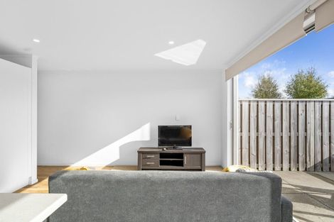 Photo of property in 31 Reynolds Place, Papamoa Beach, Papamoa, 3118