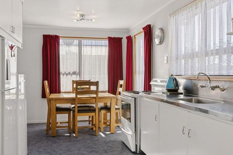 Photo of property in 137 Derby Street, Westport, 7825