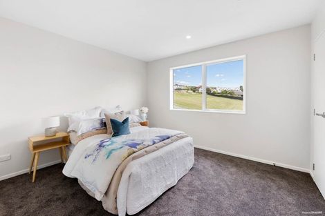Photo of property in 9 Fern Court, Orewa, 0931