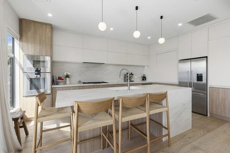 Photo of property in 75 Dundas Street, Seatoun, Wellington, 6022