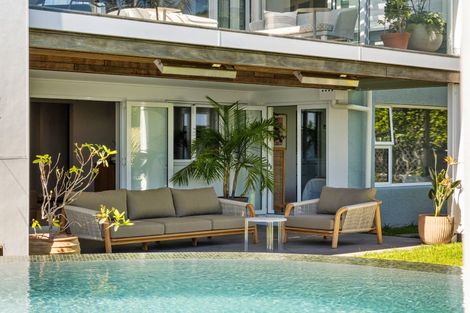 Photo of property in 96 Marine Parade, Mount Maunganui, 3116