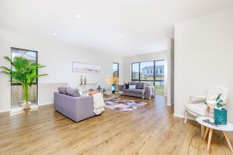 Photo of property in 4 Piccolo Court, Kumeu, 0810