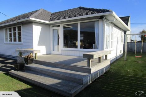 Photo of property in 44 Guthrie Street, Waterloo, Lower Hutt, 5011