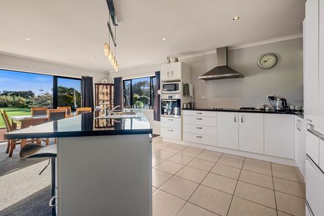 Photo of property in 2 Joll Street, Waitara, 4383