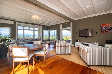 Photo of property in 15 Terrace Road, Bay View, Napier, 4104