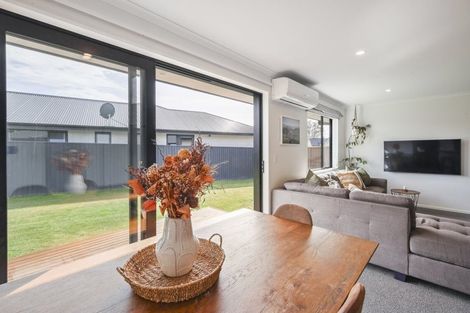 Photo of property in 24 John Raven Lane, Woodend, 7610